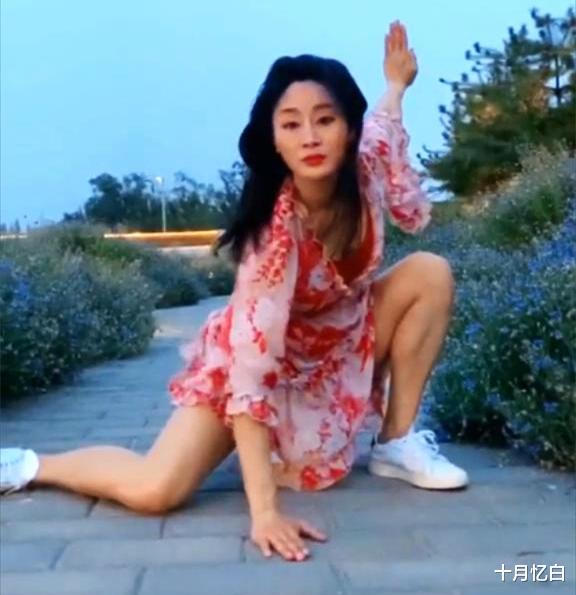 十月忆白 精通十八般武艺的网红，走上央视频道的女中豪杰，男人自叹不如！