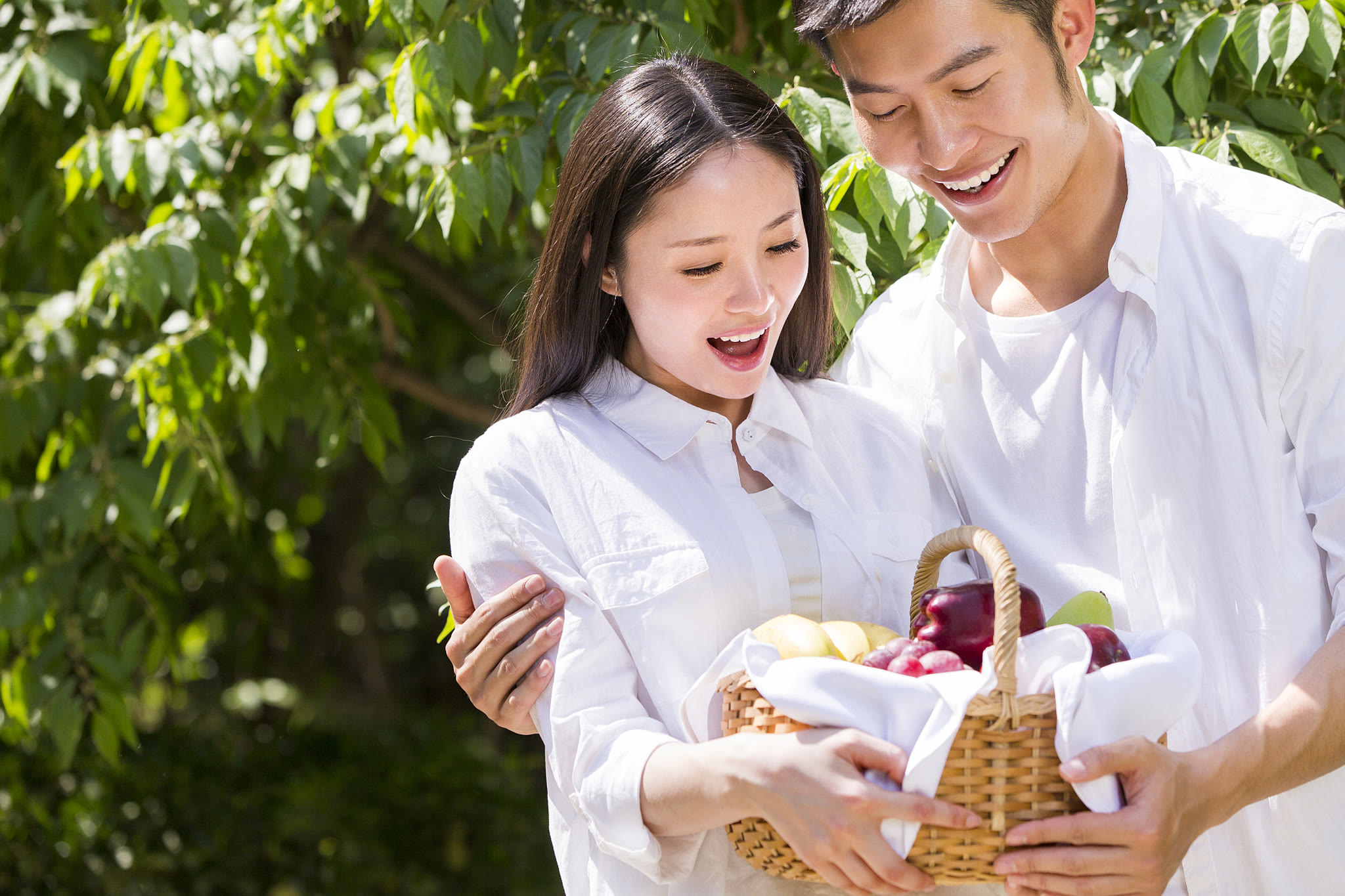 润唇膏 为什么有的人喝水都长胖?学会4招,代谢多余脂肪,瘦掉肚腩