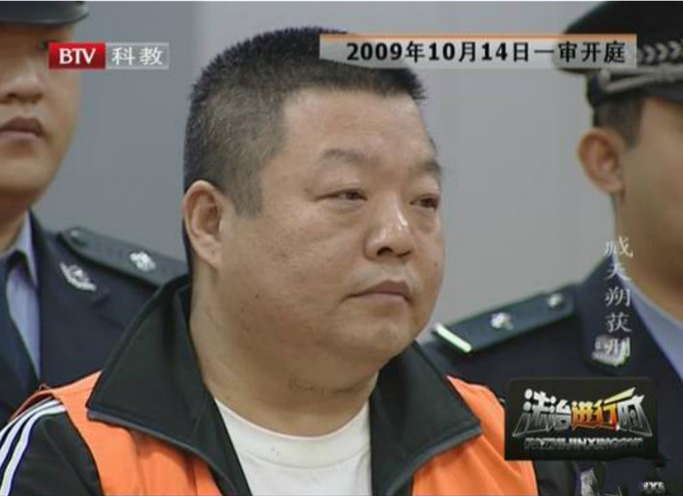 斯琴格日乐|当年斯琴格日乐大着肚子,找到臧天朔的妻子李梅:我怀孕了,他爱的人是我!