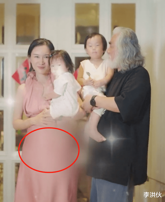 张纪中|好事将近？张纪中发妻儿近期动态，杜星霖肚子微隆疑怀上了第三胎