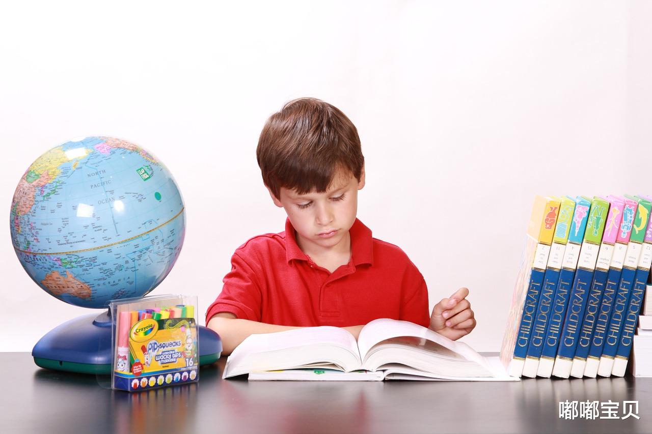 嘟嘟宝贝|教育学教授自称佛系育儿，不关注女儿的作业课本，只坚持做一件事