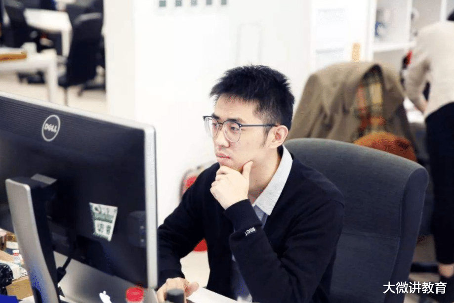 大学|越老越不吃香？大学里吃“青春饭”的专业，年纪大了容易失业