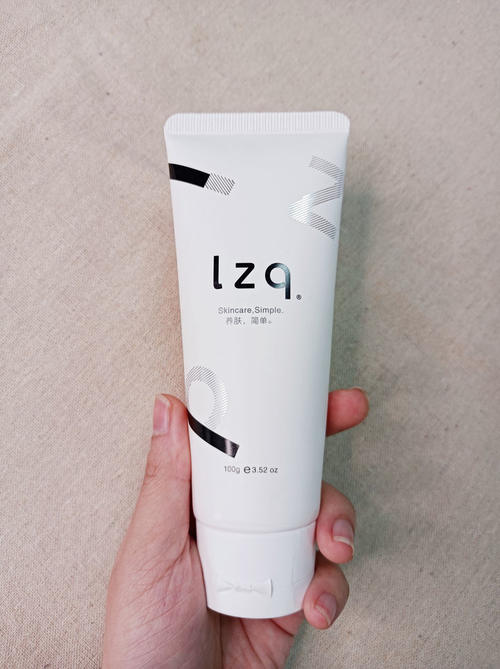 洗面奶|全球5大憋屈洗面奶,明明好用还不贵,却“输在包装”,你用过吗