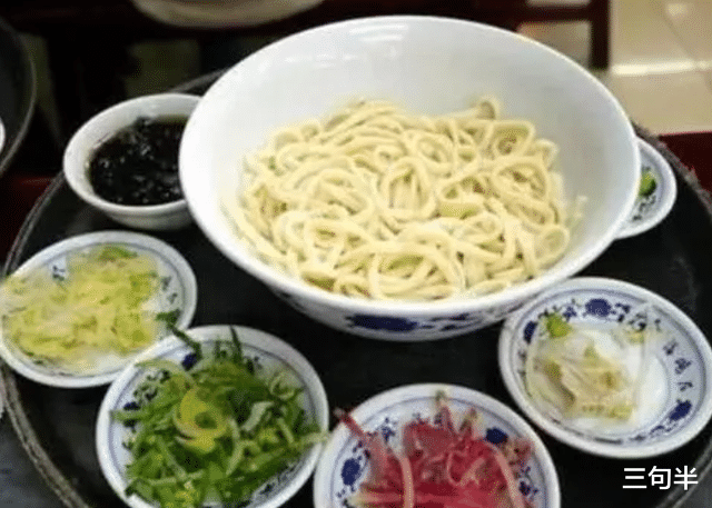 岳云鹏|岳云鹏面馆一碗面106元,为什么没人吐槽?心里都有准备?