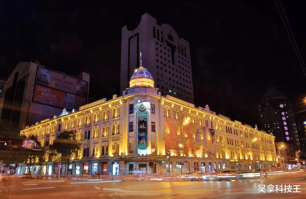 黄金 3年亏52亿，董事长卷走10吨黄金人间蒸发，百年老店黯然离场