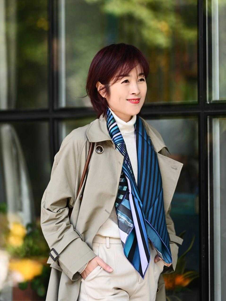 颜红橙|女人到中年穿搭要精致，50+女人可以这样学，优雅温柔又有腔调