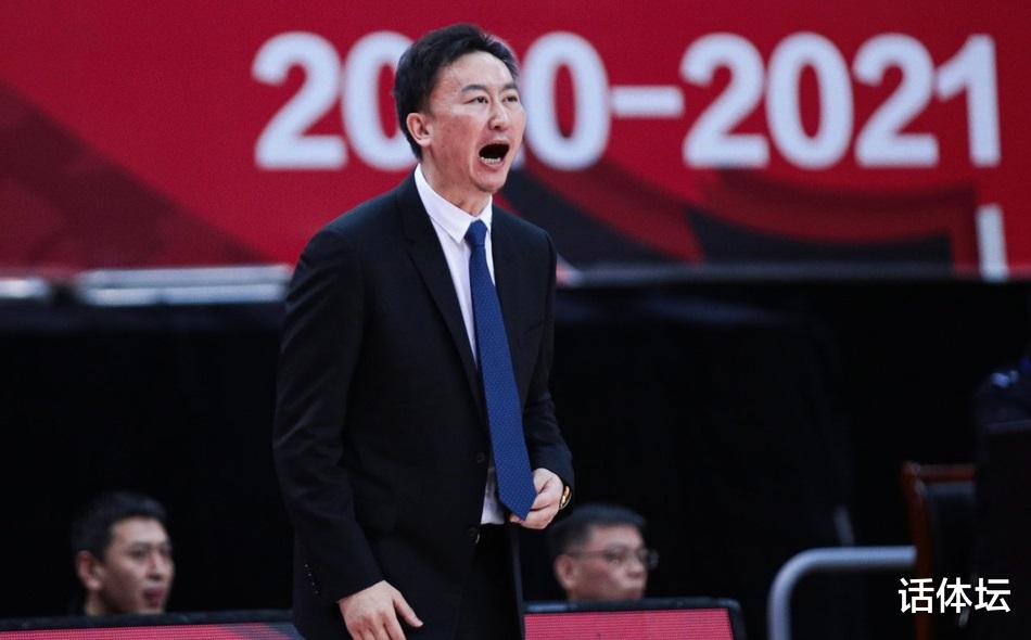 C羅|3大階段、29分反轉(zhuǎn)，造就CBA經(jīng)典德比，央視稱贊：將載入史冊！