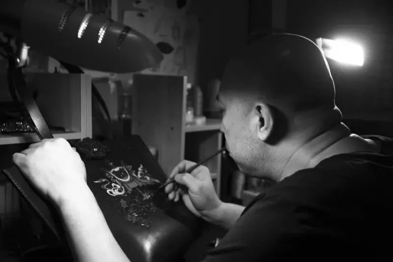 铭家匠遇|职人故事 | 不做重复作品的手艺人