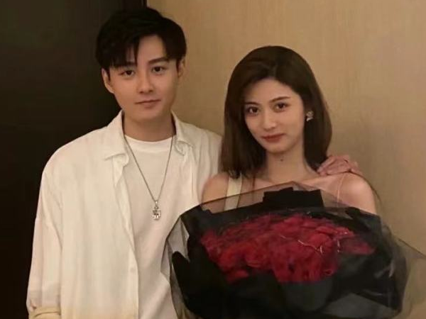 倪妮|《心动4》小孔马董被偶遇,女方小腹隆起,长裙都遮盖不住