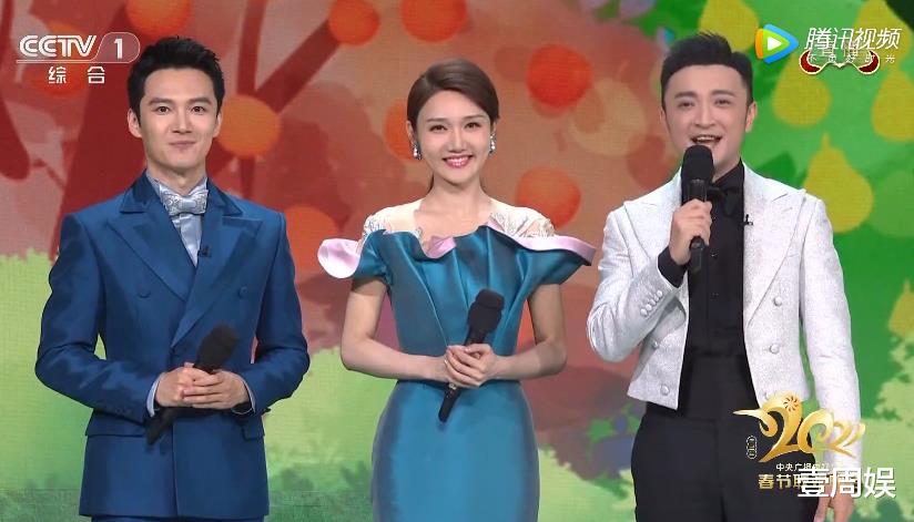 赵丽颖|春晚明星现场：杨幂被金晨碾压，张雨绮公主抱杨迪，岳云鹏失误