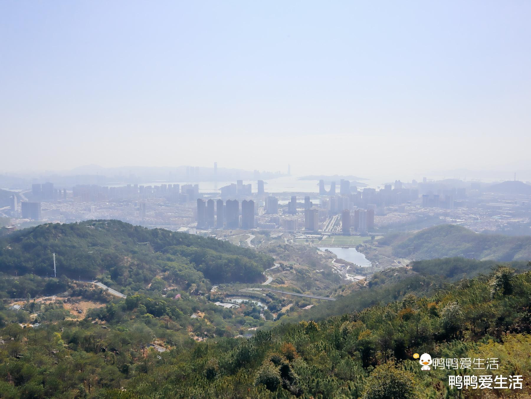 鸭鸭爱生活 厦门岛外高山上藏免费公园，有全市最高高架桥，可看“气象万千”！