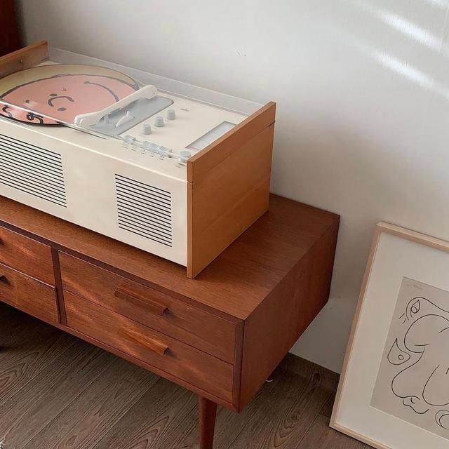 家居师太Monica|90后韩国女主的家：温暖治愈，网友：我也想过上这样的独居生活！