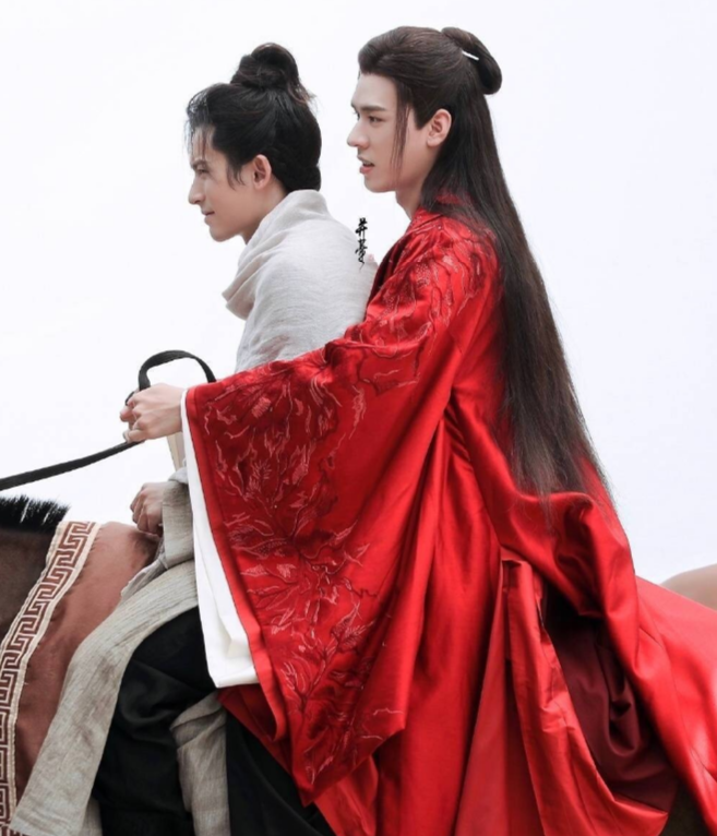 山河令|《山河令》原定两位男主曝光，看清是哪两人后，网友：还好是他俩