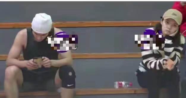 张哲瀚|张哲瀚被曝秘密求婚!女方肤白貌美是模特,两人相恋至少5年