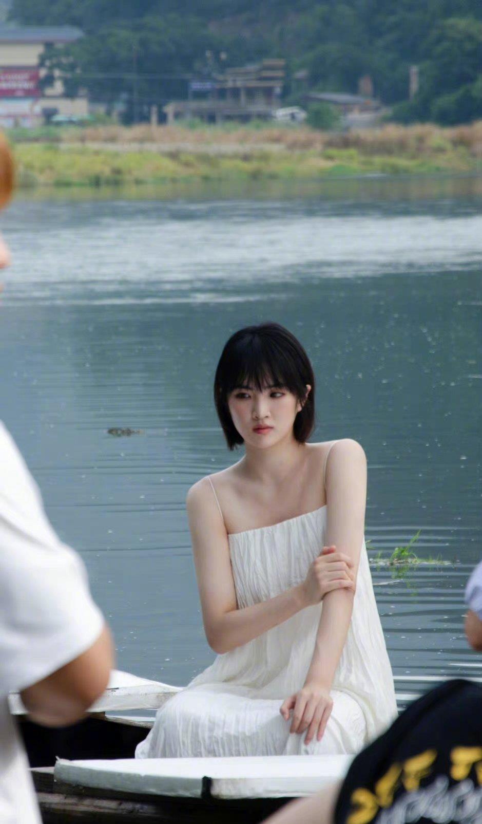 闫妮|明星八卦：肖战杨紫，赵露思，陈坤，奚梦瑶，闫妮，王力宏