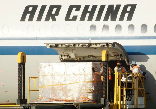 梁子谦说 面对“疫苗危机”，全球目光紧盯中国，只待WHO审核批准