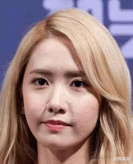 生图|有种“尴尬”叫女星被曝生图，关掉美颜滤镜后，卡粉不匀无一例外