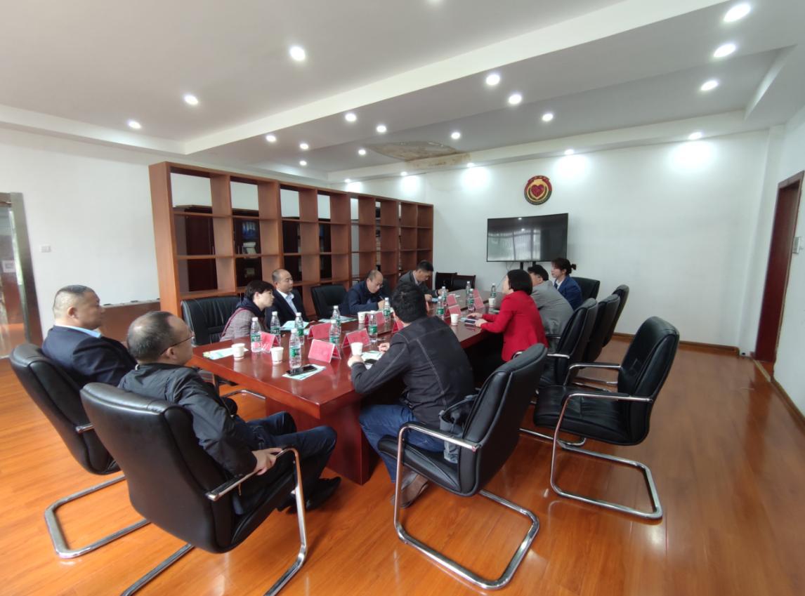 公益潇湘 民政部社会组织管理局领导一行到晴天公益进行调研工作