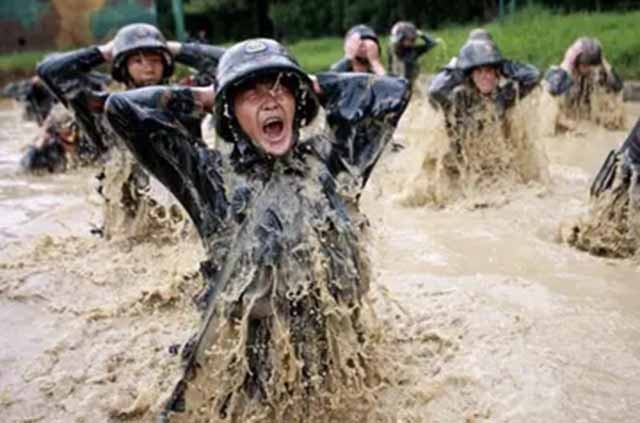 特种兵|2009年国际特种兵竞赛，张金涛率队破纪录，打败欧美13支特种部队