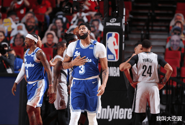 湖人队|湖人惜败开拓者原因揭晓！观众揭开扎心内幕：对手早就看穿