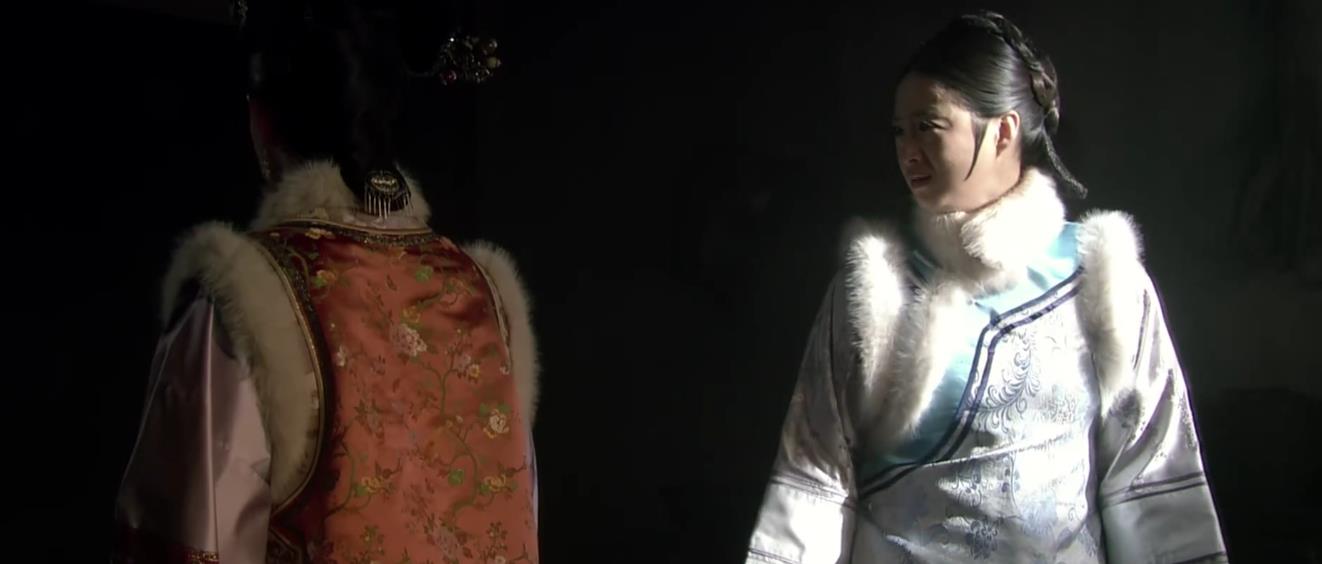 甄嬛|甄嬛是因为冲撞纯元被降位的，宜修为何说“皇上早就恼了莞嫔”？