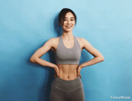 娱乐圈|“滚出娱乐圈”的她们，有的火了，有的真“滚”了