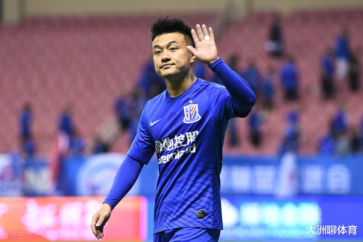 中超|不妙！申花收到消息：31岁老将退出集训，崔康熙中超夺冠受阻碍