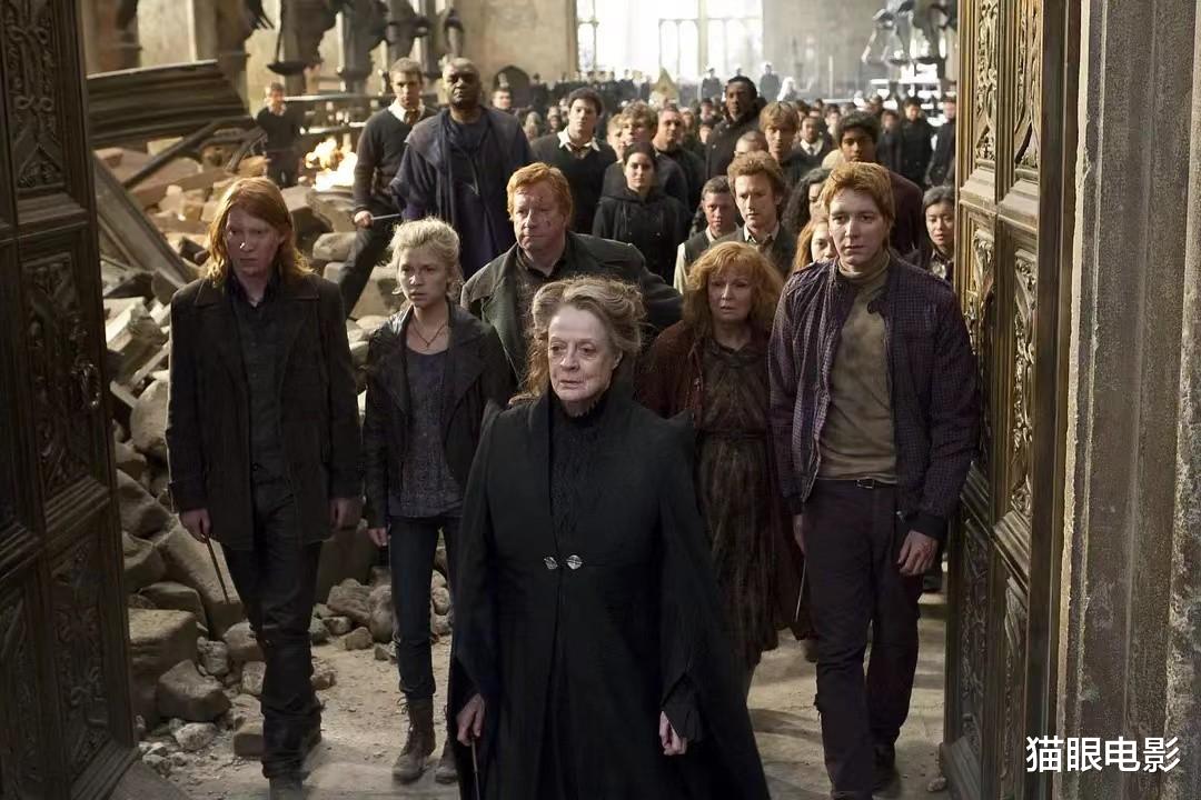 哈利·波特|哈利波特时隔20年重聚！原作者罗琳却被晾在一边，只能评论发声