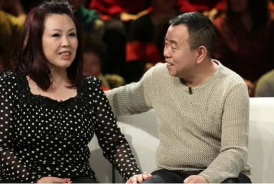 潘长江|“东北虎”潘长江的陨落史，红了想离婚，他的故事远比想象更恶劣