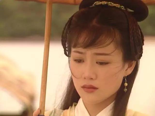 杨紫|娱乐圈公认最摄人心魄的36张脸，愿时光倒回去！