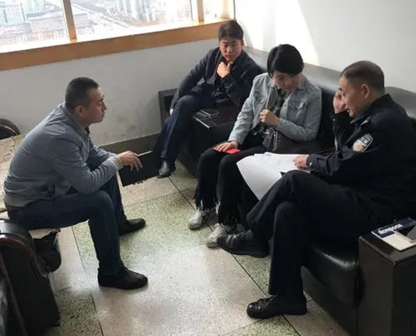 男子因不能生育遭嘲笑,一时间受不了刺激,留下遗书后杀害一家人