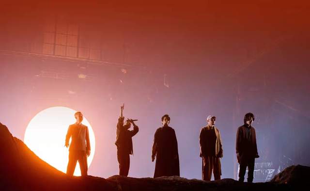 中国国际进口博览会|《哥哥》结束后成员首聚餐,赵文卓张淇紧搂娇妻,李承铉独自现身