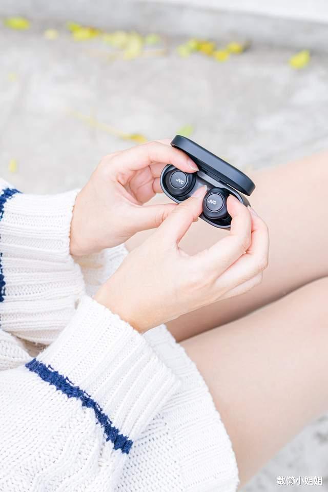 |“木”歸來，我依然是那個少年，JVC  HA-FW1000T體驗