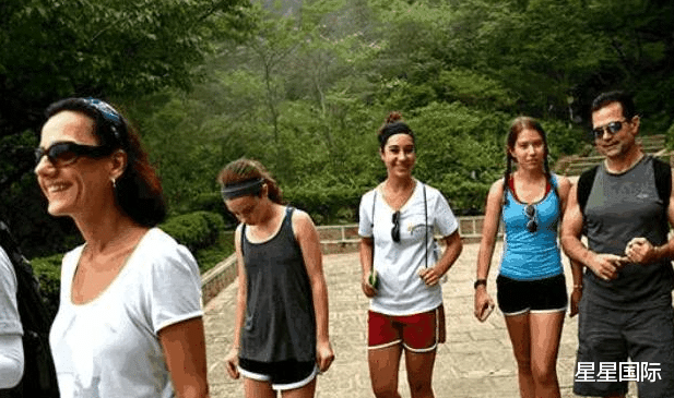 旅游业 扬言不欢迎中国游客，还贴出中文标语，如今旅游业大不如前