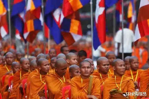 佛國王座之爭：柬埔寨為什麼會有兩個王室？-圖1