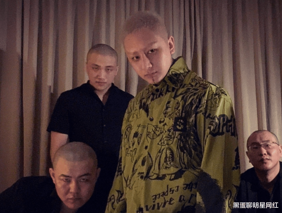 井元林|二驴、老方丈人气低迷，辛巴与其终止合作，透露对方已豪刷4000万