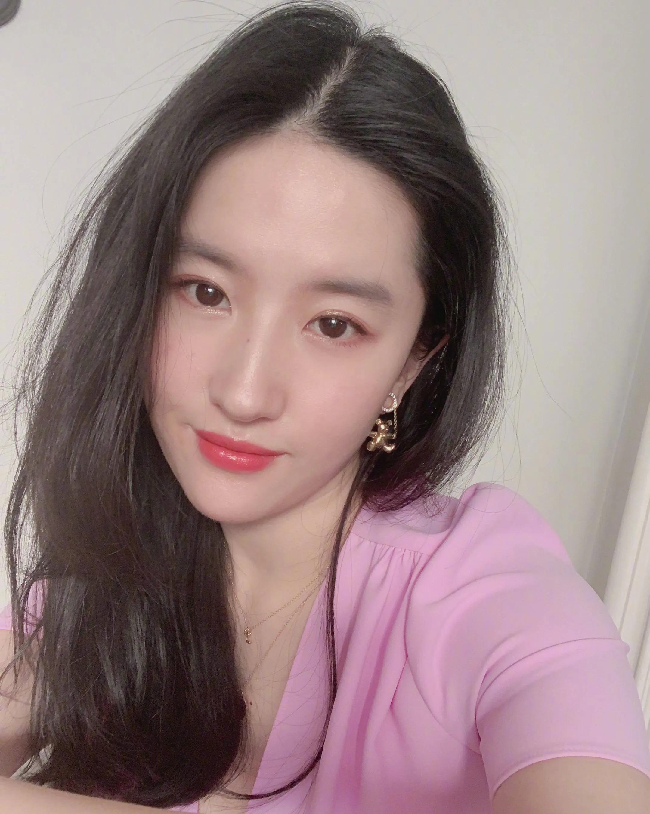 育儿铺子|刘亦菲｜冰肌玉骨，天生丽质