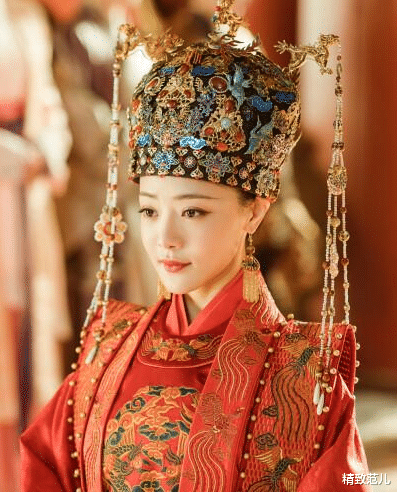 杨蓉|明明拿着女配剧本，却生生演成了女主，我最服第3位！