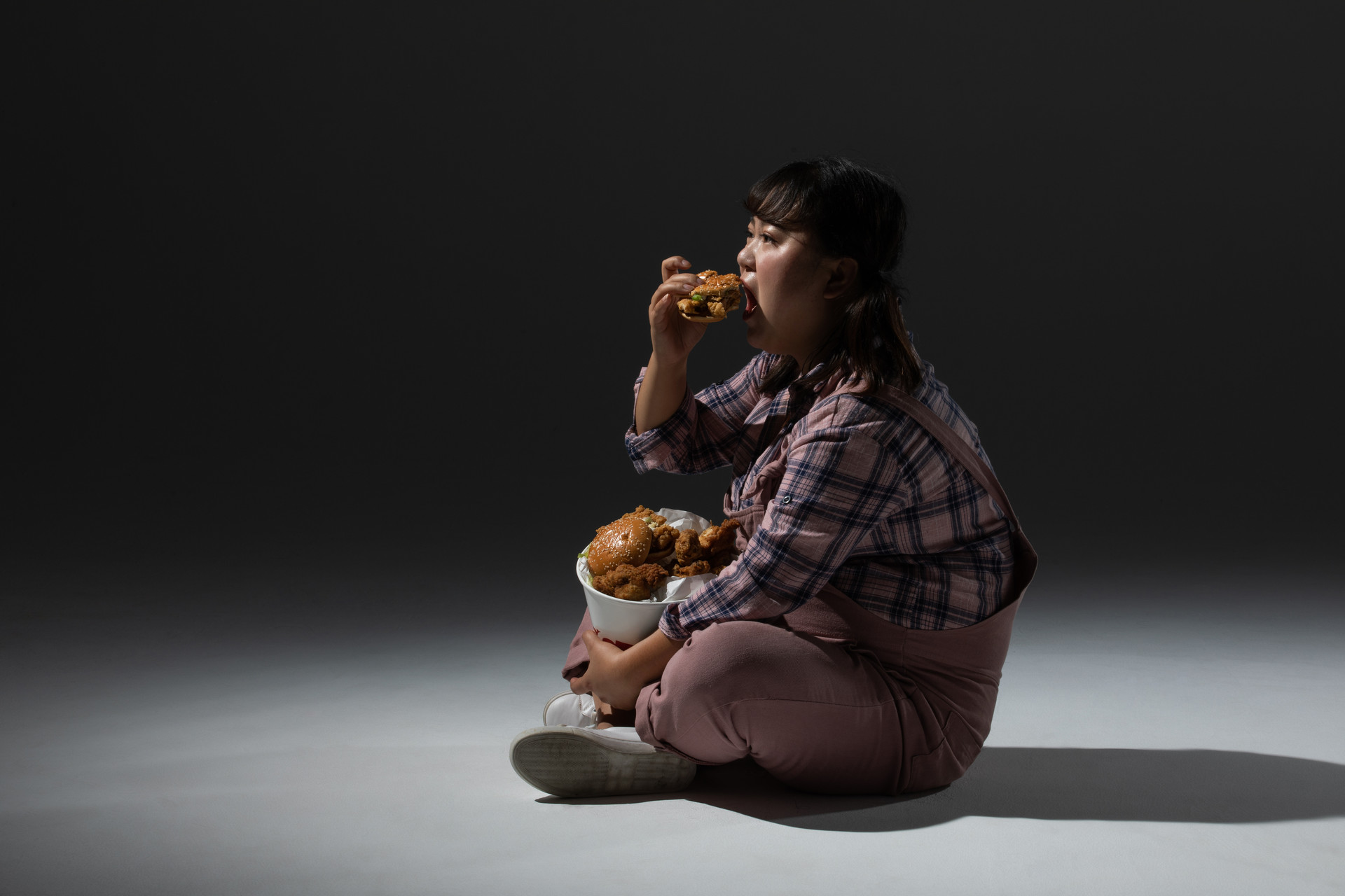 饮食|为什么一直瘦不下去,可能是因为……穷!