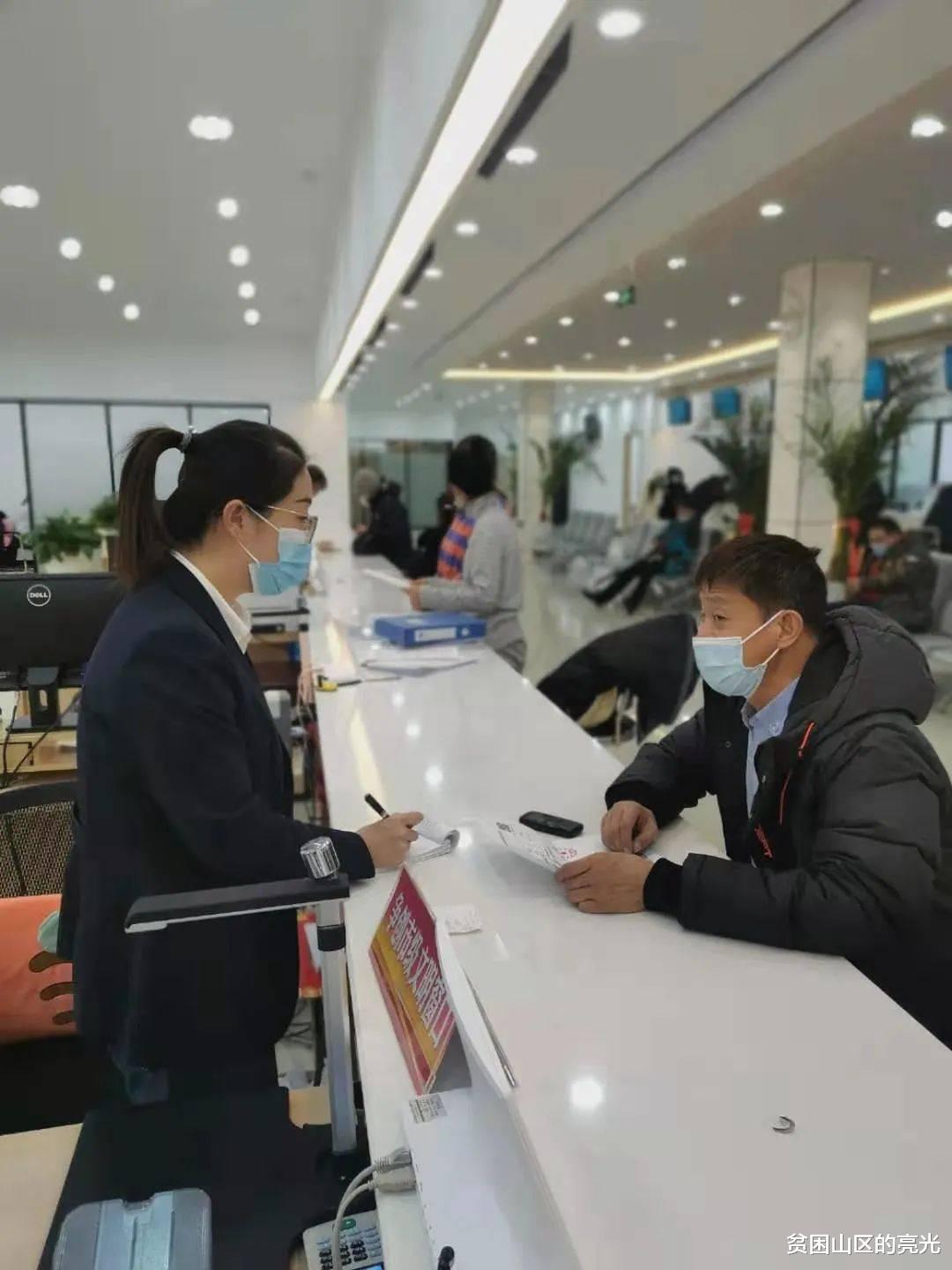 求职|公务员是否应该周末上班，从而更好服务大众？