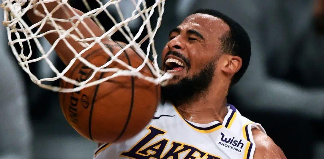 可馨育娃|该死!又伤一个!一场比赛没打,四个倒下了!