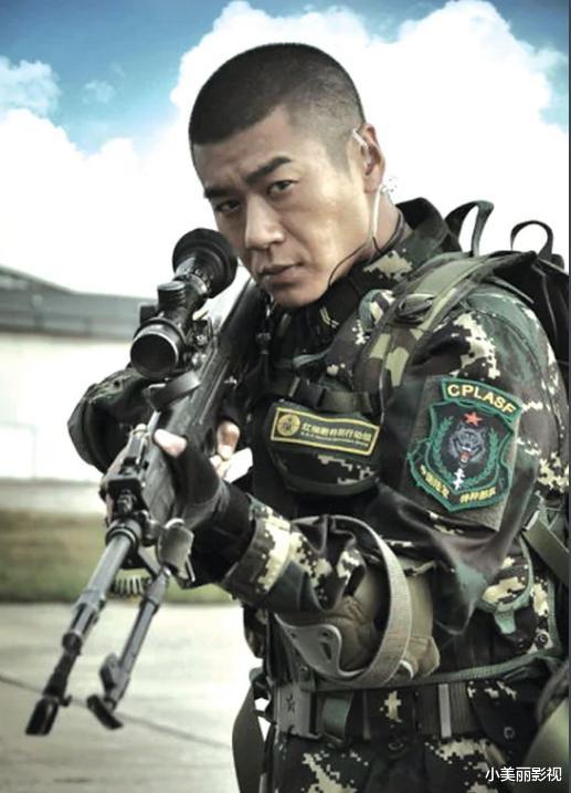 军人|油头粉面就不要演军人了！这15位演员告诉你，什么才是硬汉