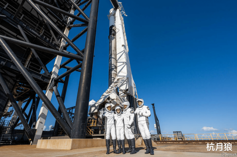 恒星 历史上首次实现只有4名旅行者的宇宙飞行，其中蕴含的愿望和意义