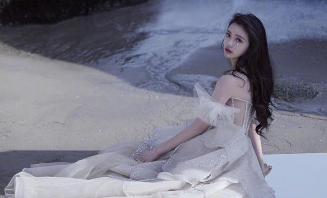 林允|她从周星驰电影御用女主，沦落成女三号，只因犯了这个圈中禁忌