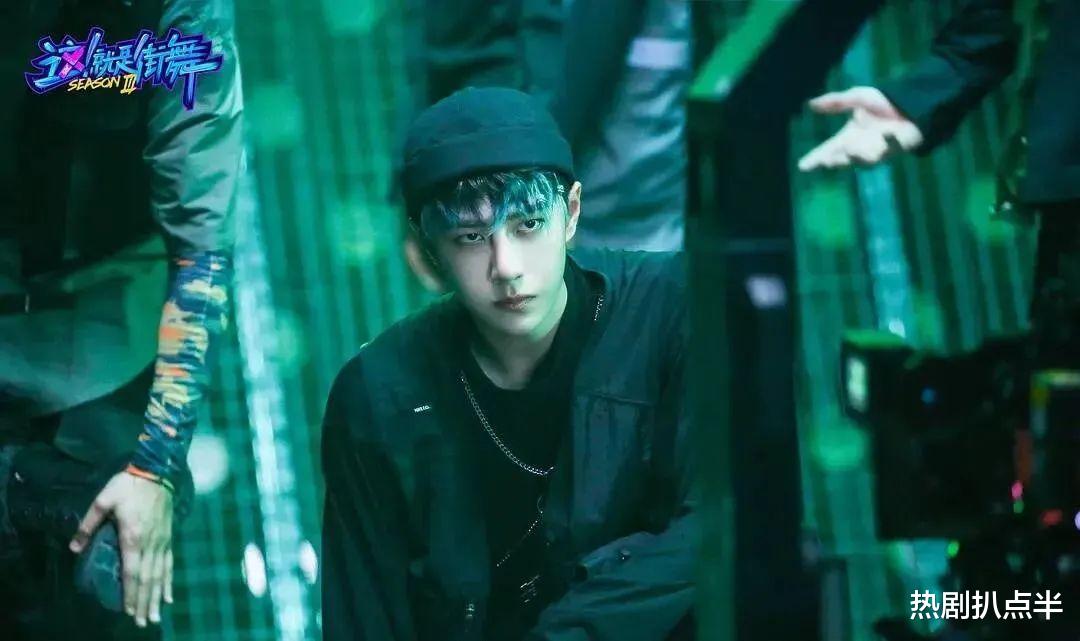 肖战|新四大小生: 肖战人气高，白宇凭演技，许凯资源多，龚俊口碑好