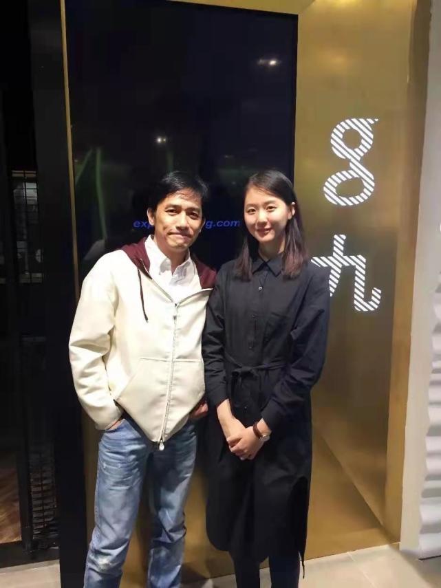 梁朝伟|男神晚节不保？网友曝被梁朝伟“壁咚”，被揭背后别有用心