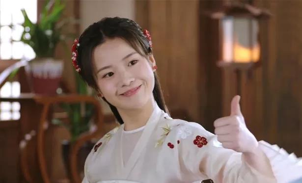 杨幂|肖战,杨幂被土网红碰瓷?秦海璐艳压周迅戏份?李庚希古装被嘲?