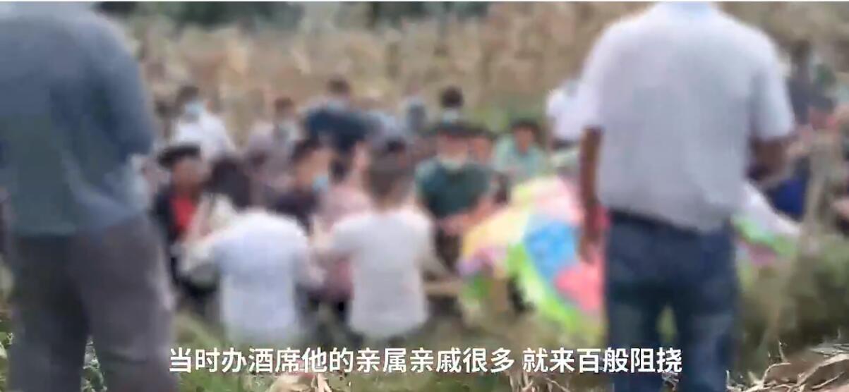 贵州黔南,男子称母亲下葬后遭“开棺运尸”,事实究竟如何呢?