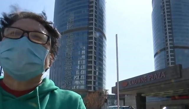 朱桀的行走记 山东烟台：女子给儿子筹办婚礼，因疫情不能办，婚庆公司不退定金