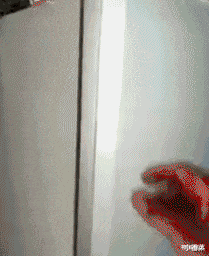 神武星人|“女邻居摔倒,让我送她回家,突然喜欢上她了怎么办?真的好为难”哈哈哈